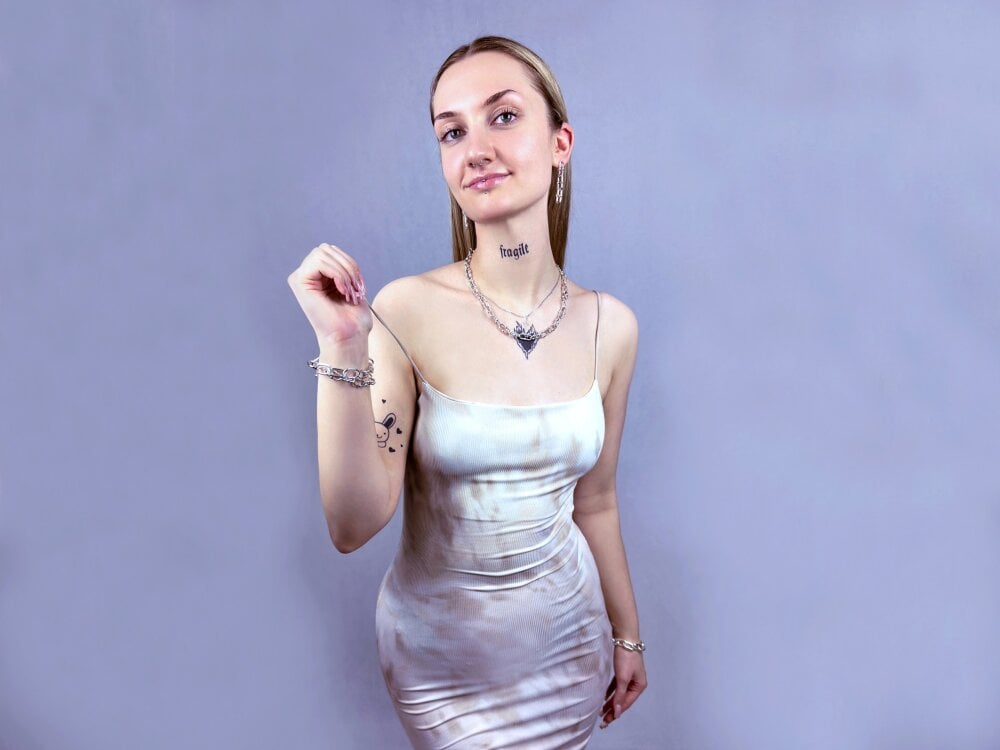AlexaTease