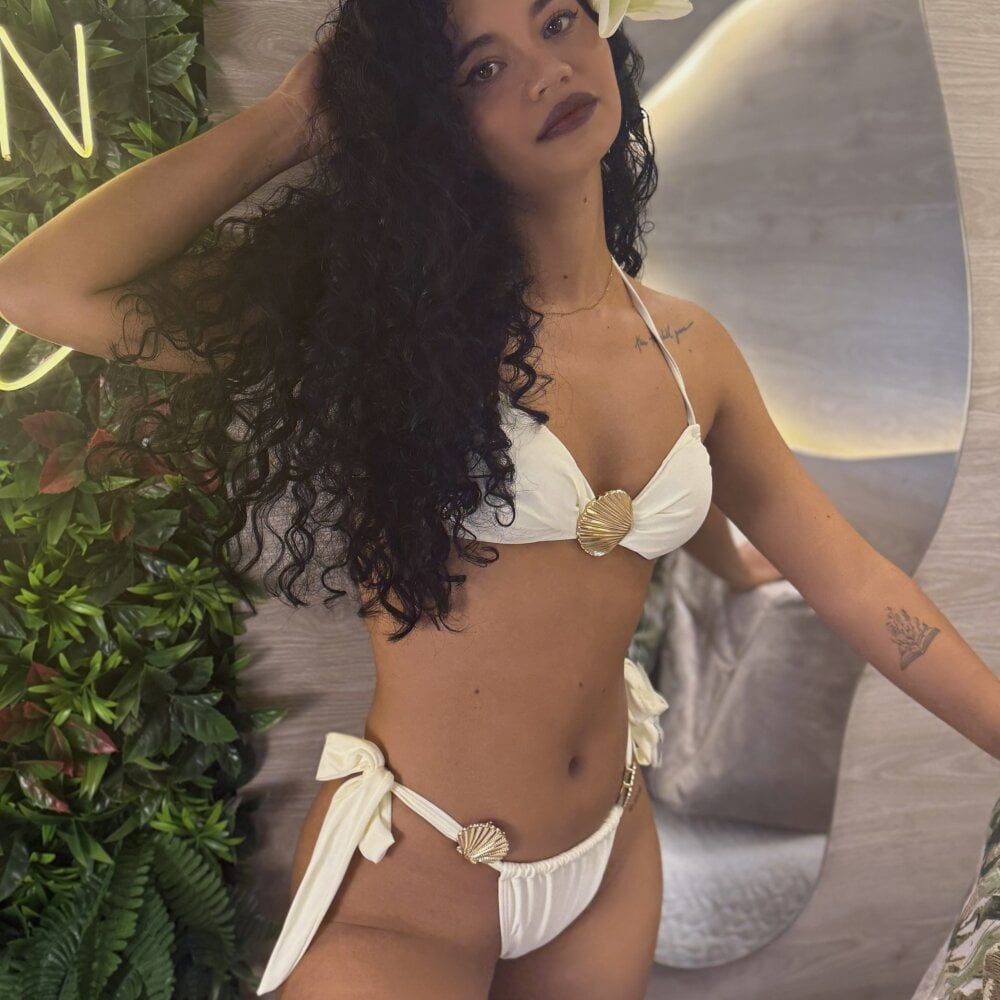 Alma_Leon