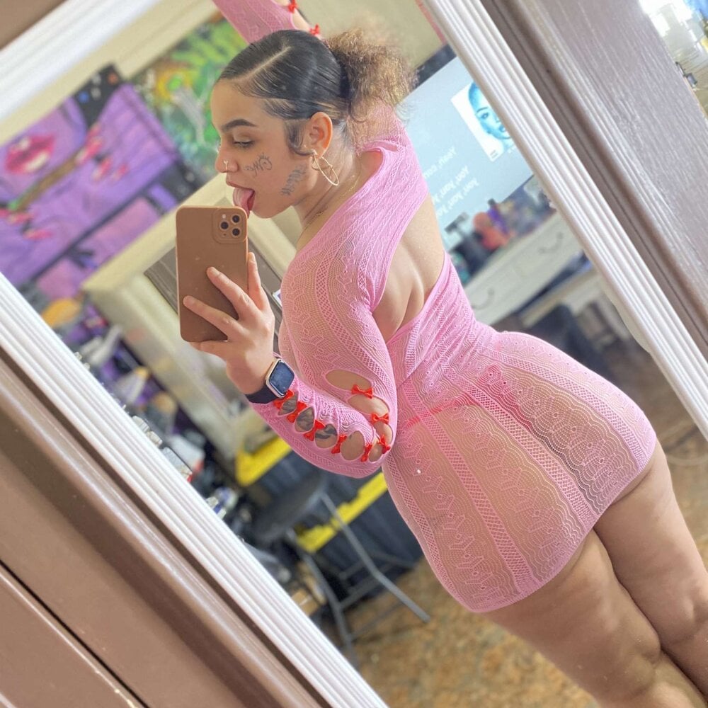 AlyCakes212