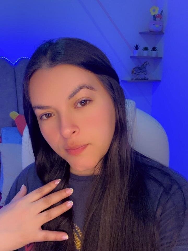 Ariah_Walker_
