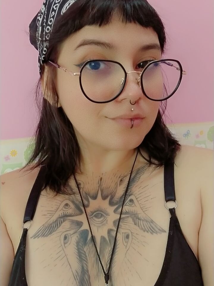Betty_Hoe
