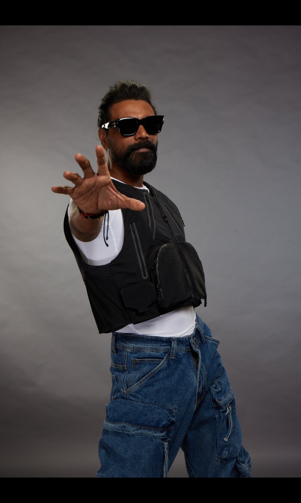 Biggblackkcockk