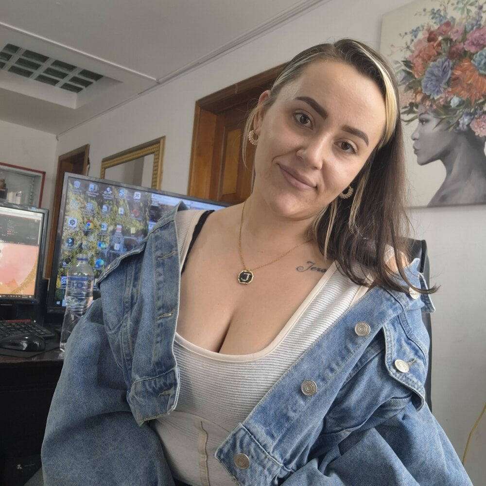 CurvyLust_x