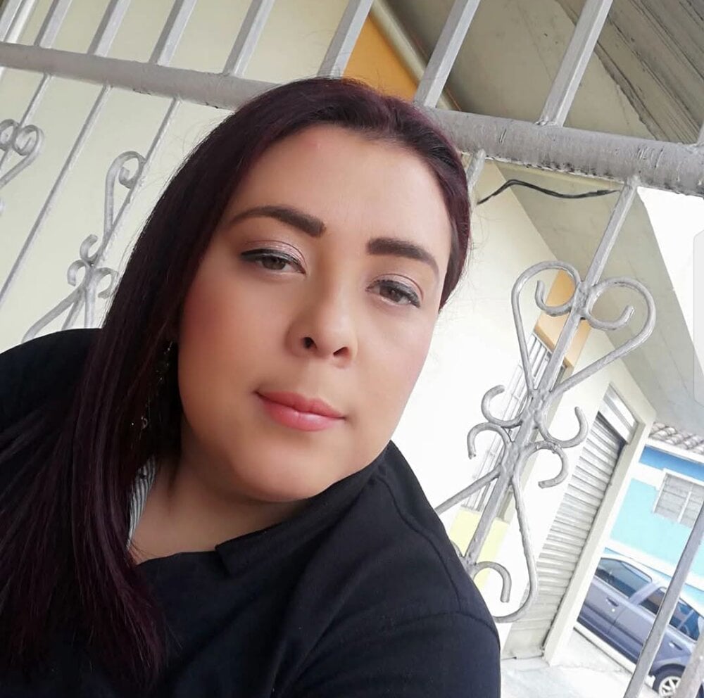 Danna_Paris