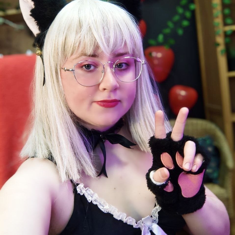 Ellis_Nova