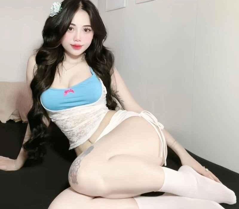 Hellen8386