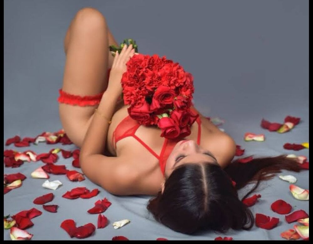 Isa_petite_