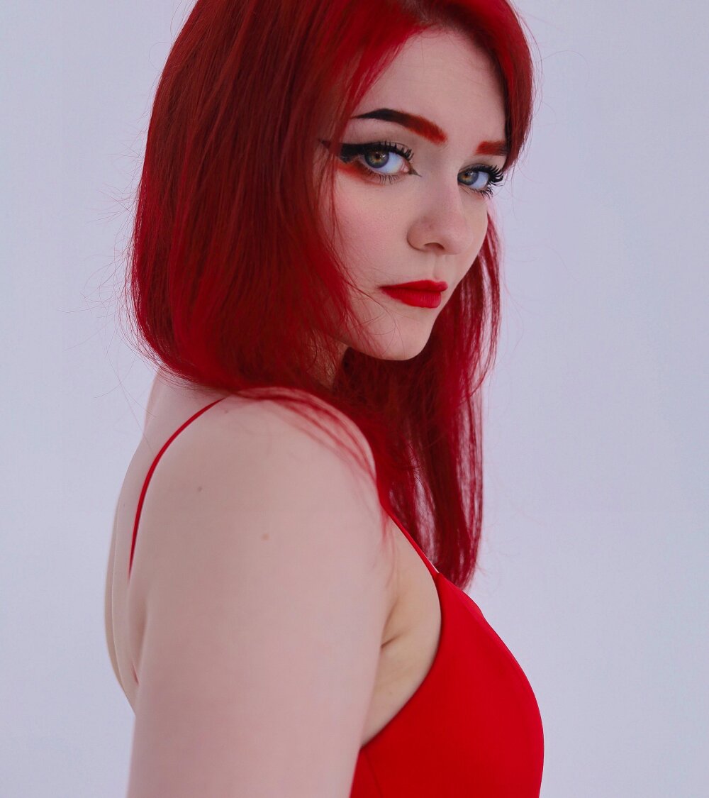 Jenny_Foster