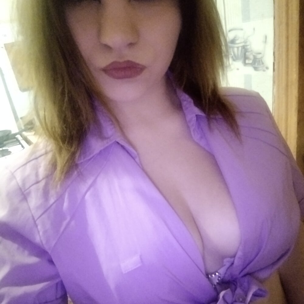 Julia_is_sweet