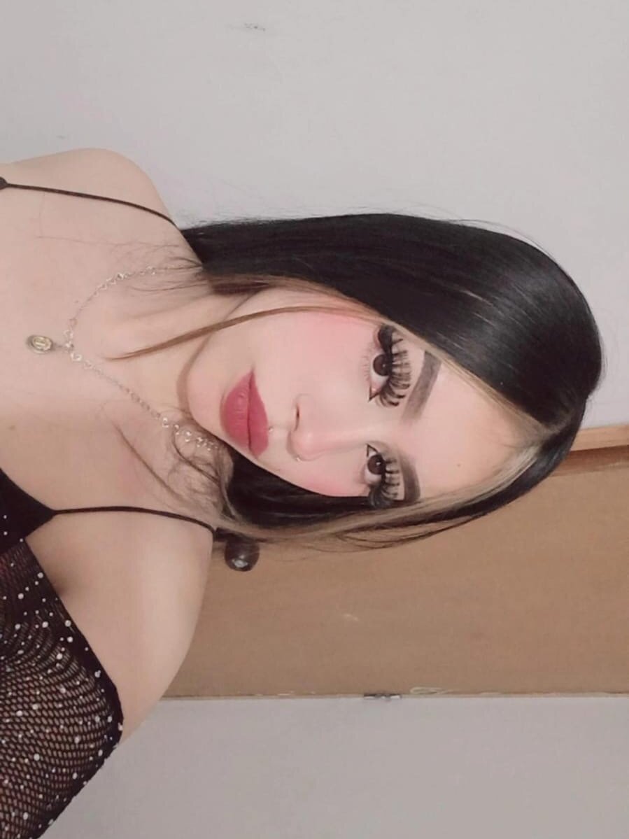 Karina16_pink