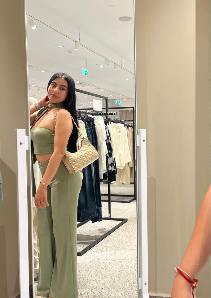 Karina_sweet1