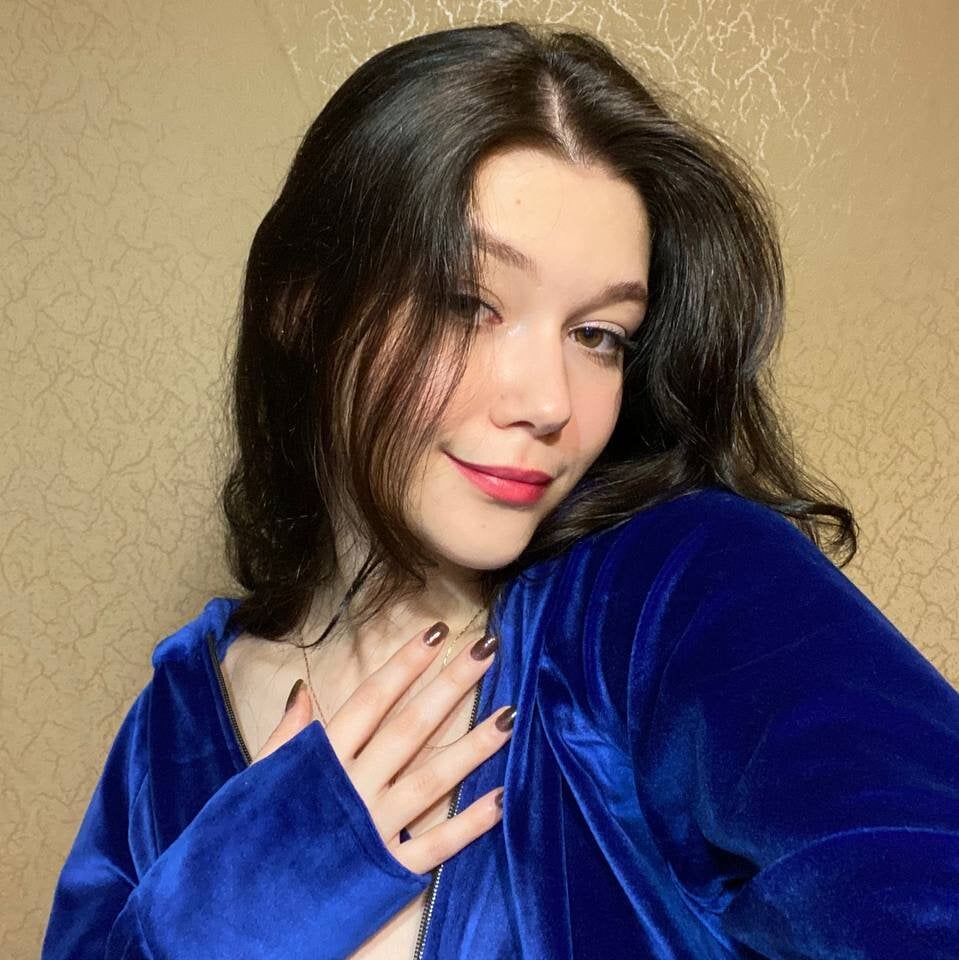 Kelly_Ember