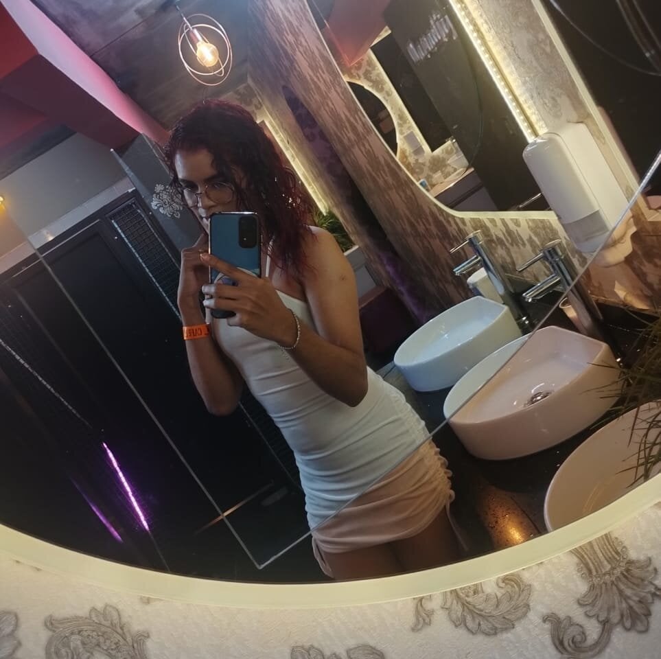 Kendra_lusty