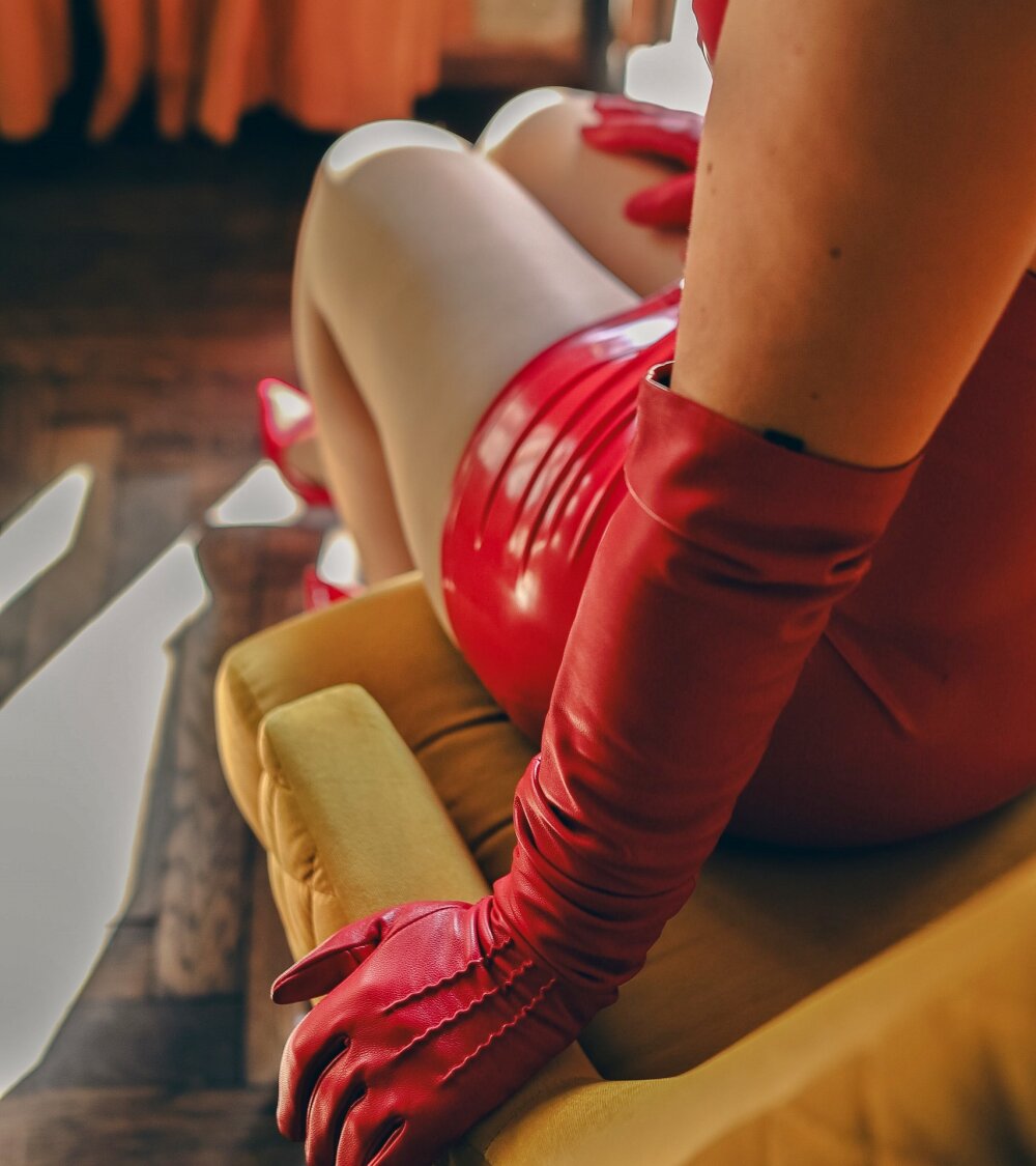 LadyLeather