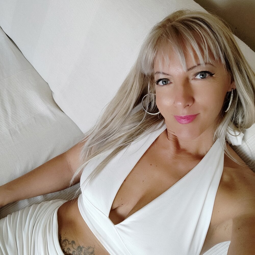 LaraCroft_MilfQueen