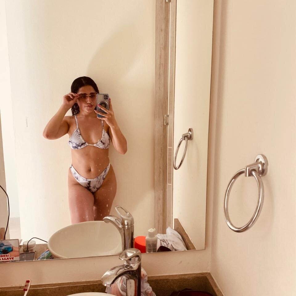 MiaLatina7