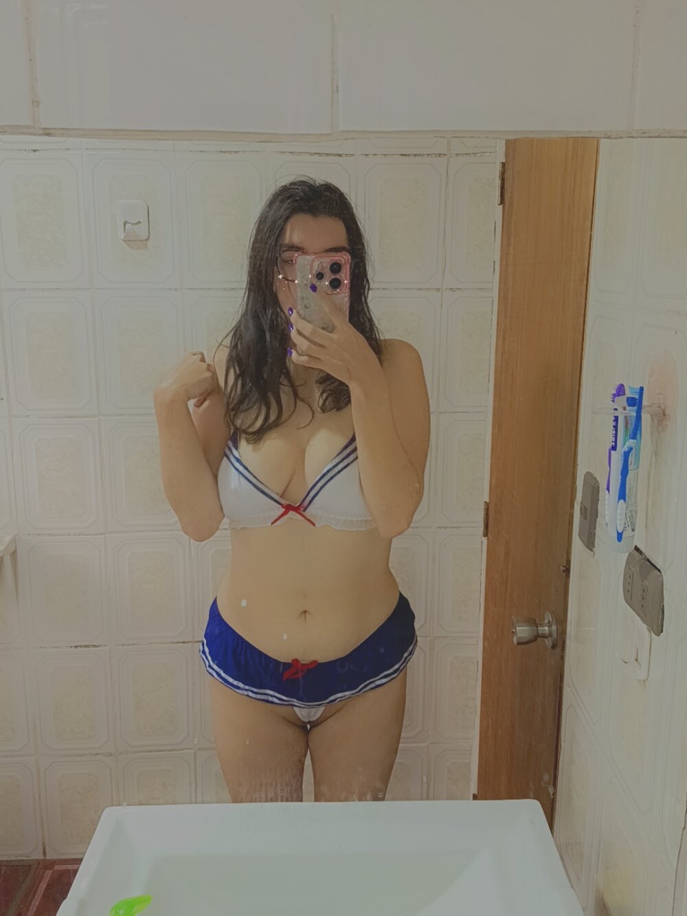 MilahHot13