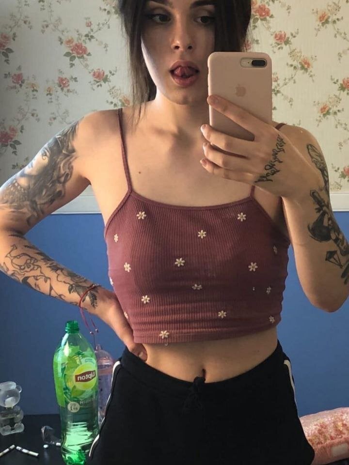 NaughtyLoryy
