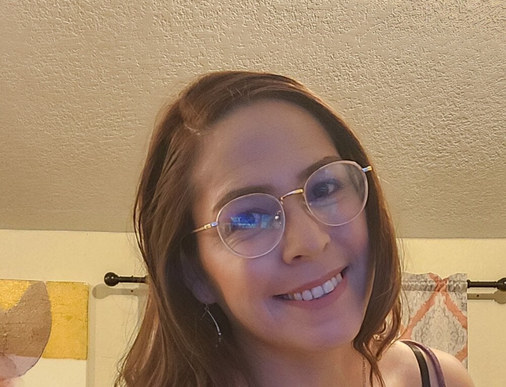 Naugthywife