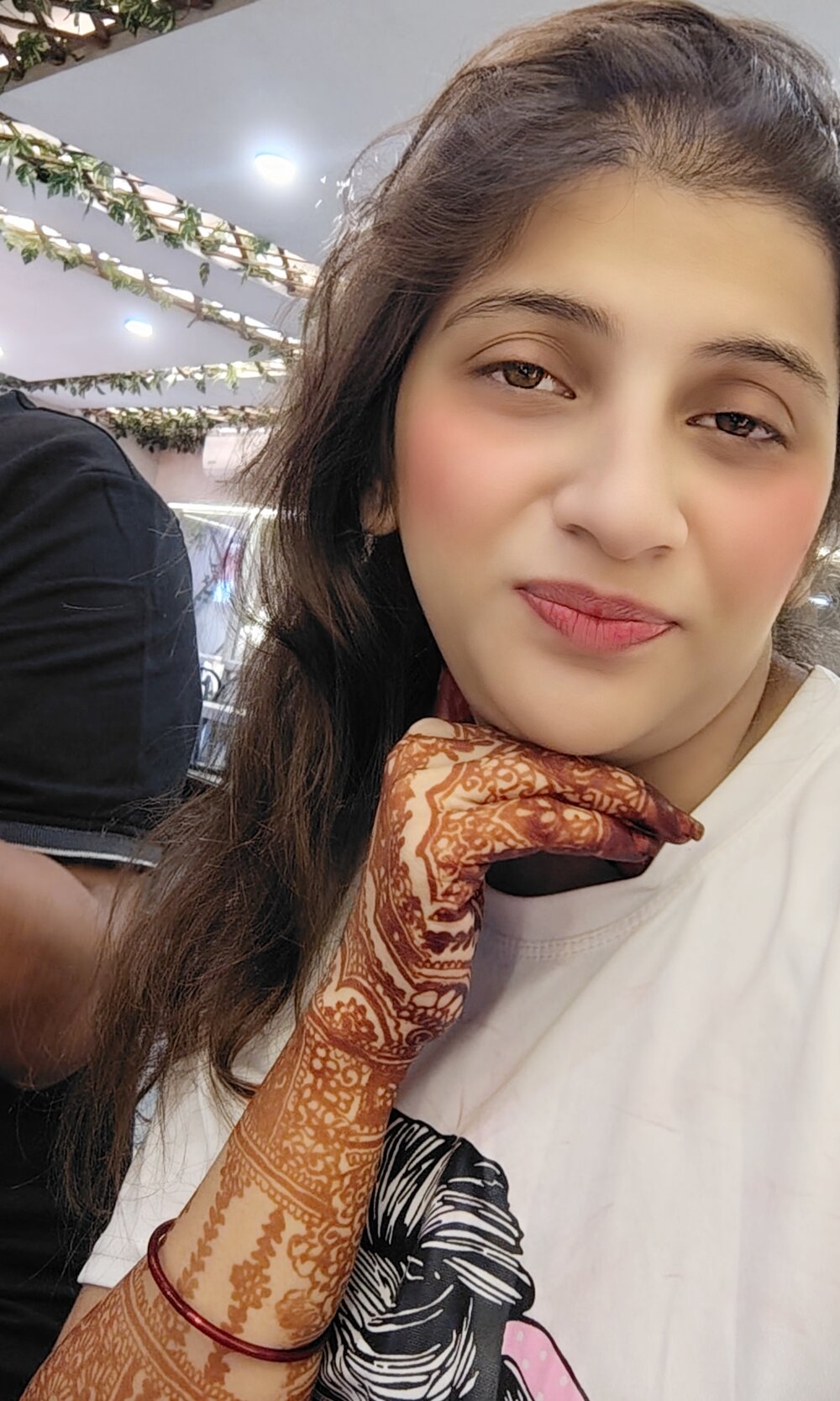 Sakshihotwife