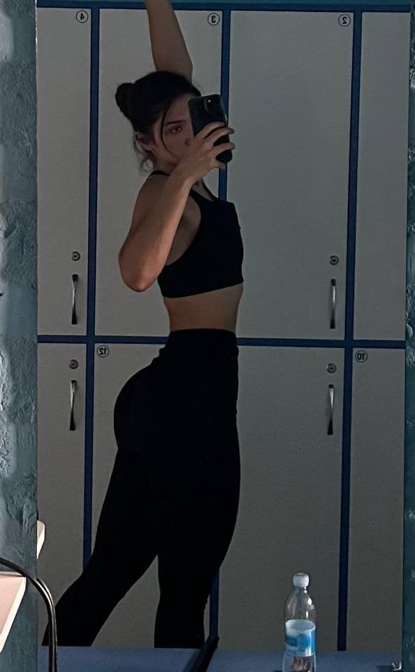 Sandra_Curly
