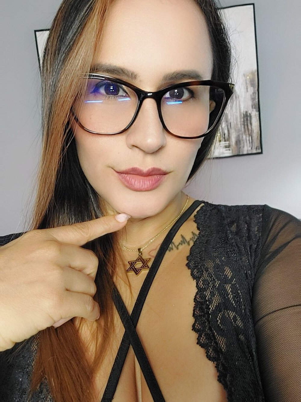 Sara_Charmy