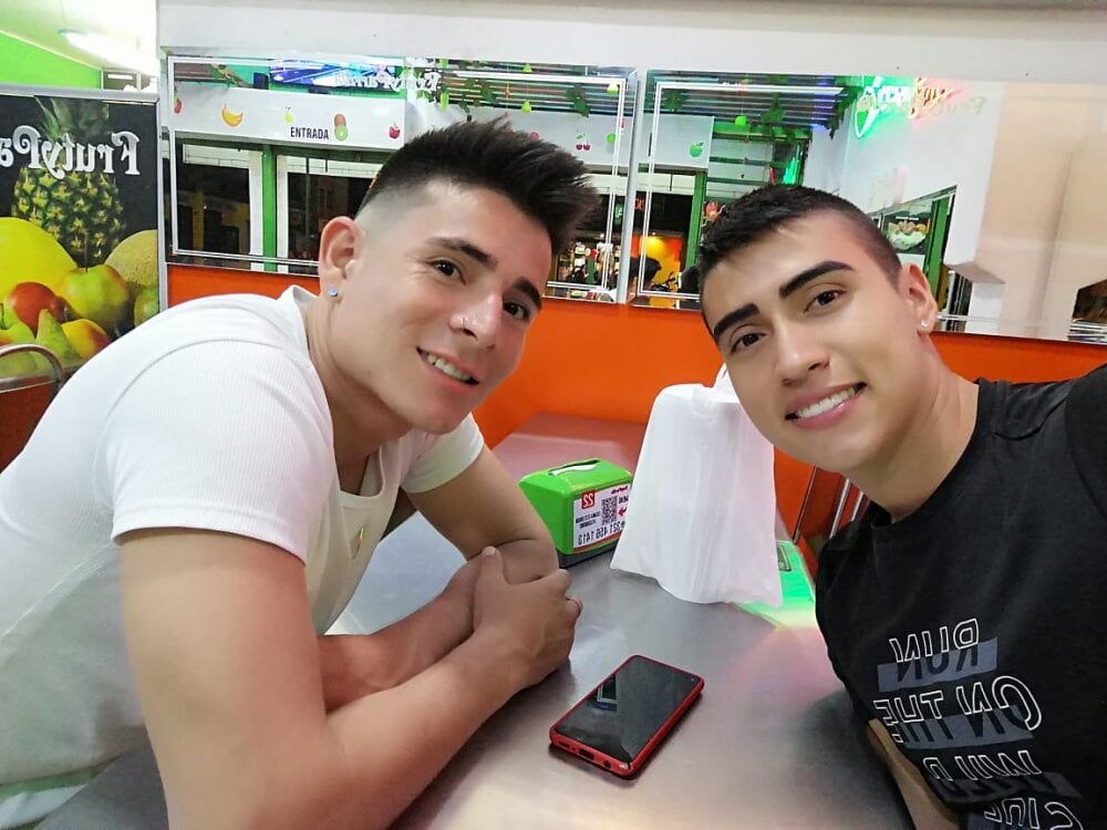 Thomas_and_lyan