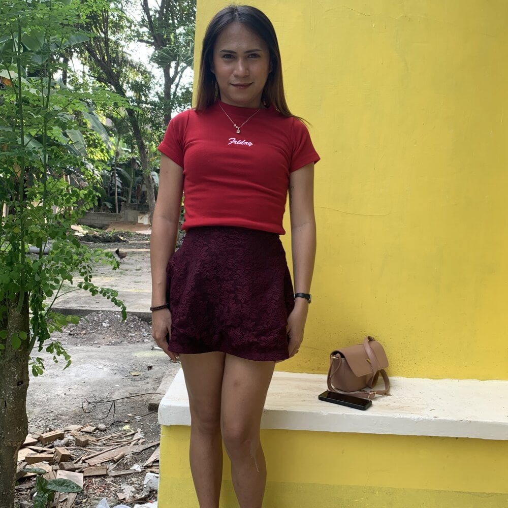 Ur_girlJatrice
