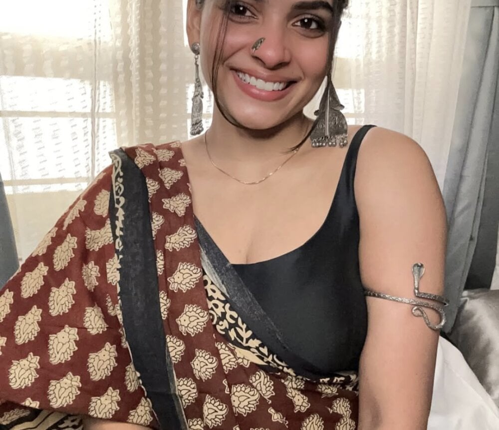 Vedika_Singh0