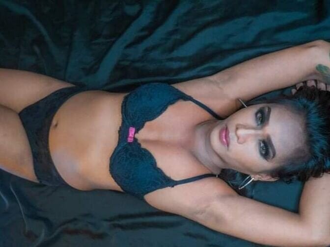 Victoria_Saint