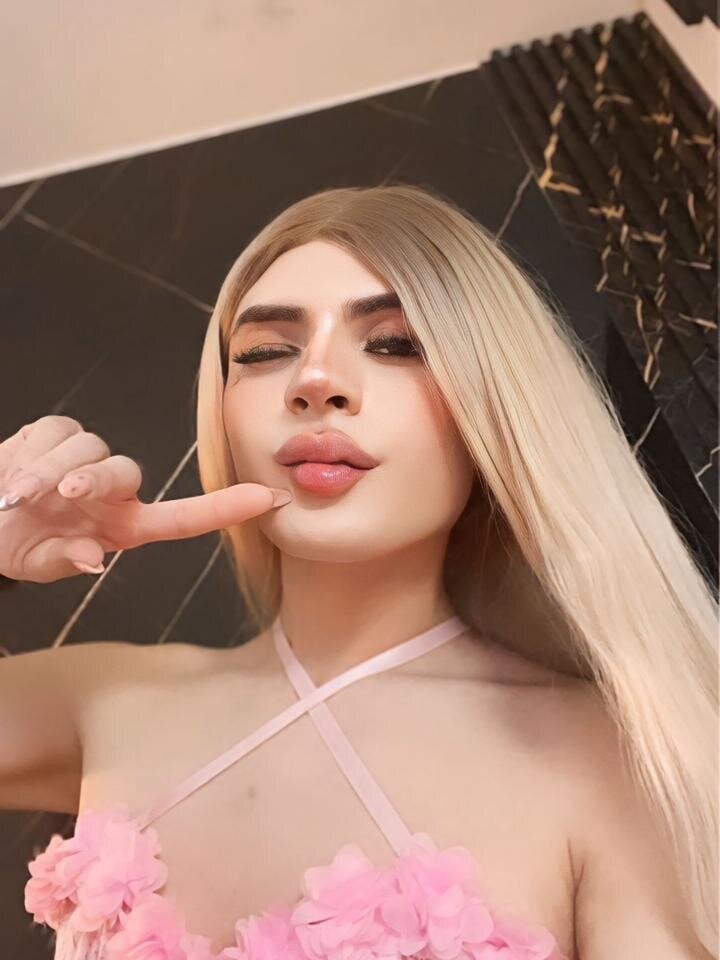 _emily_bunny_