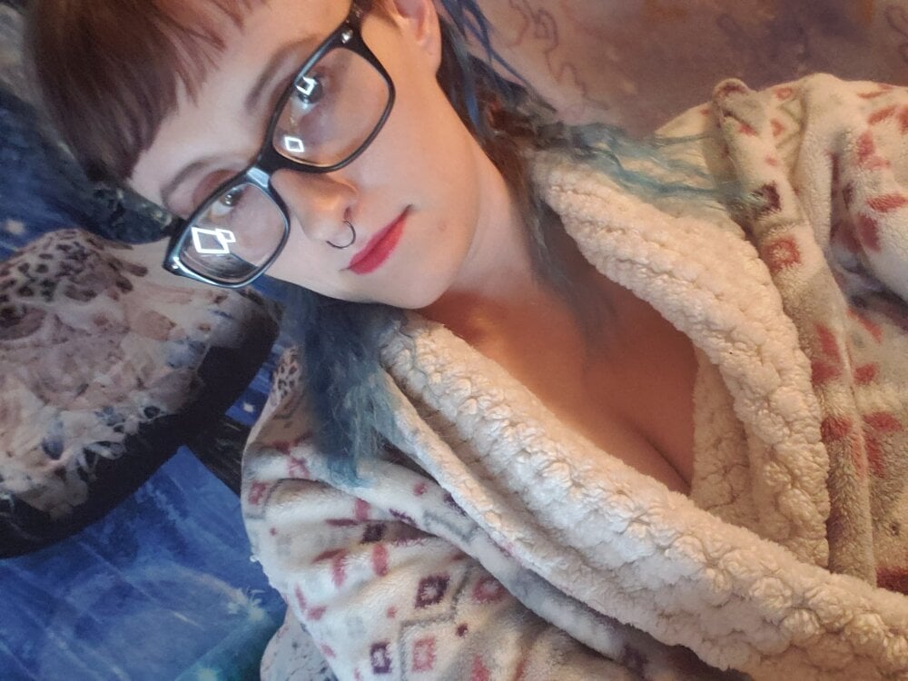 _hellostormy_