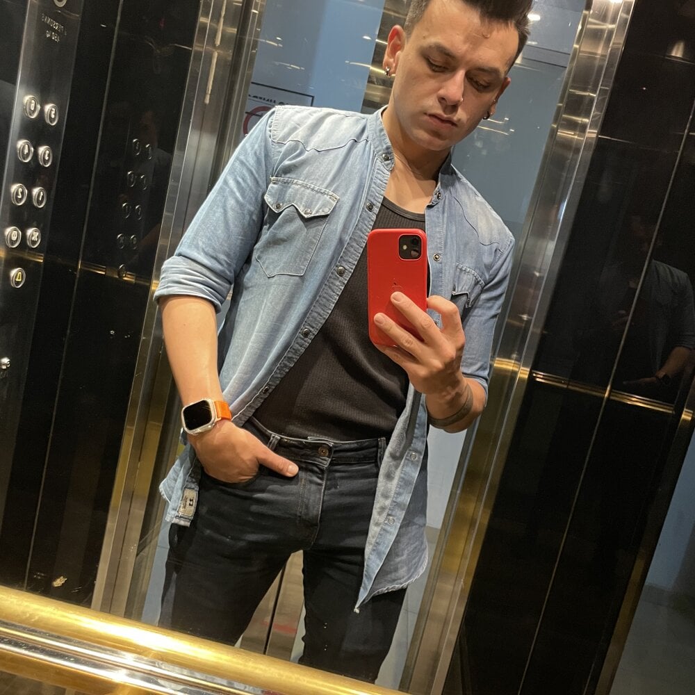 anthonygray_