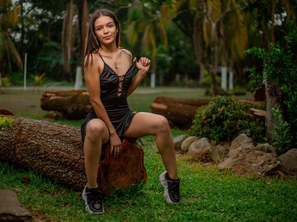 arianasweet20