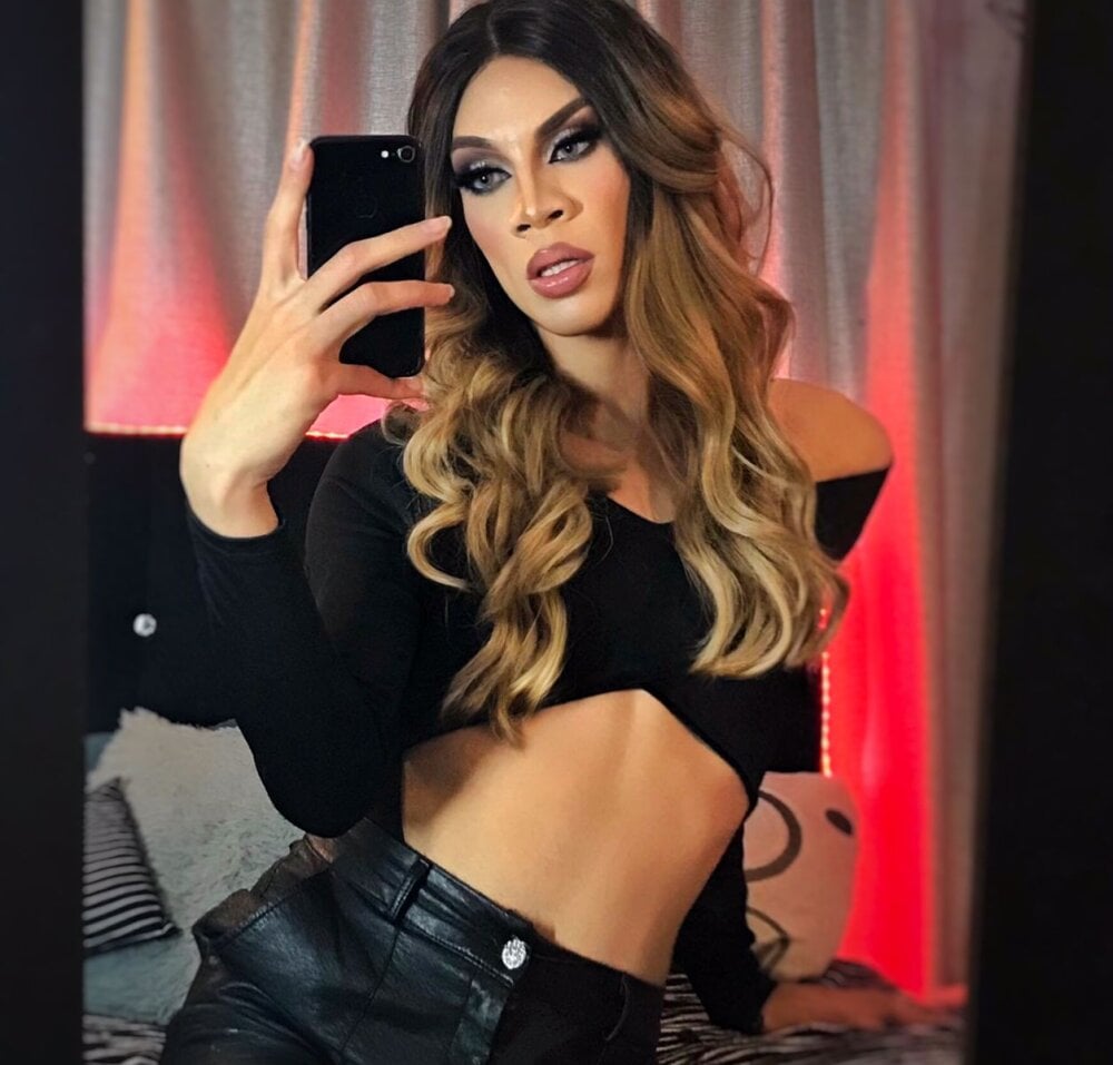 camila_hootie