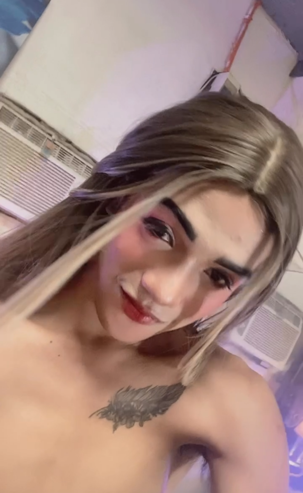 chloehotcummerxx