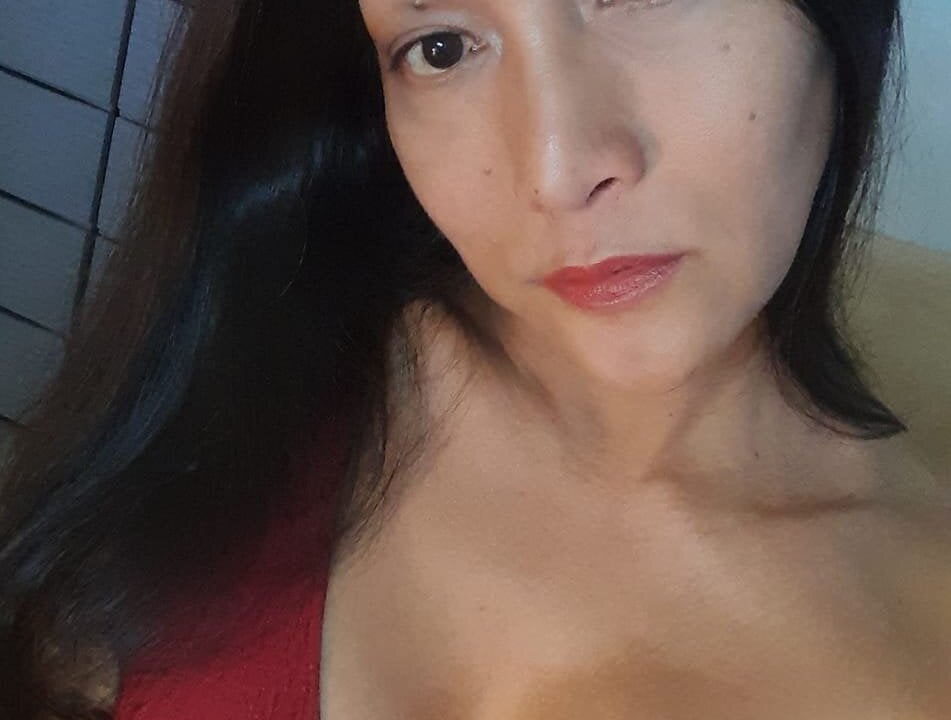 gorgeousYNEZ22