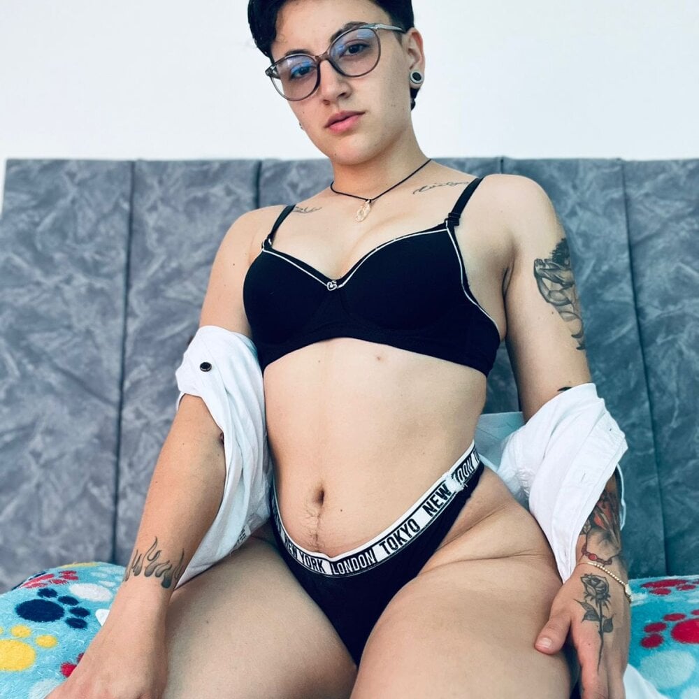 linda_33