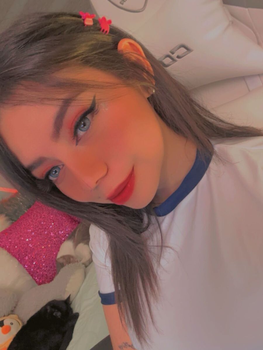 melany_naa