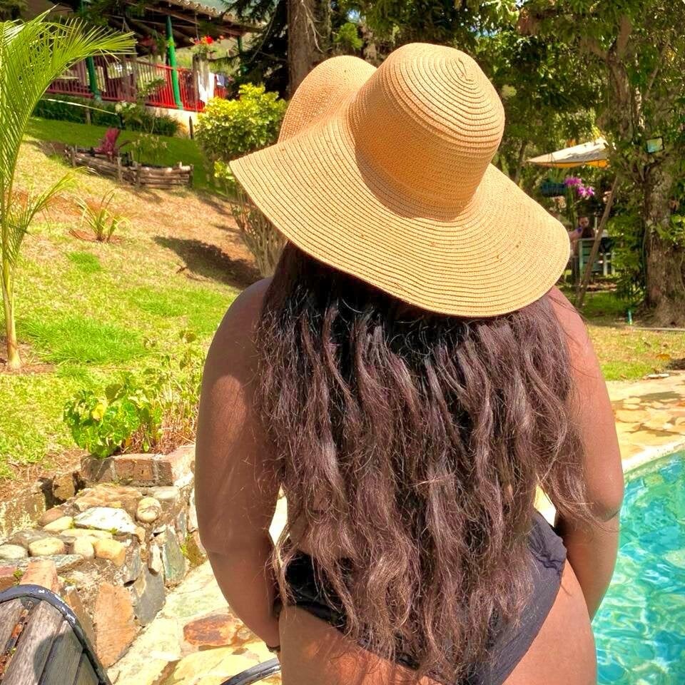 nahiroby_ebony