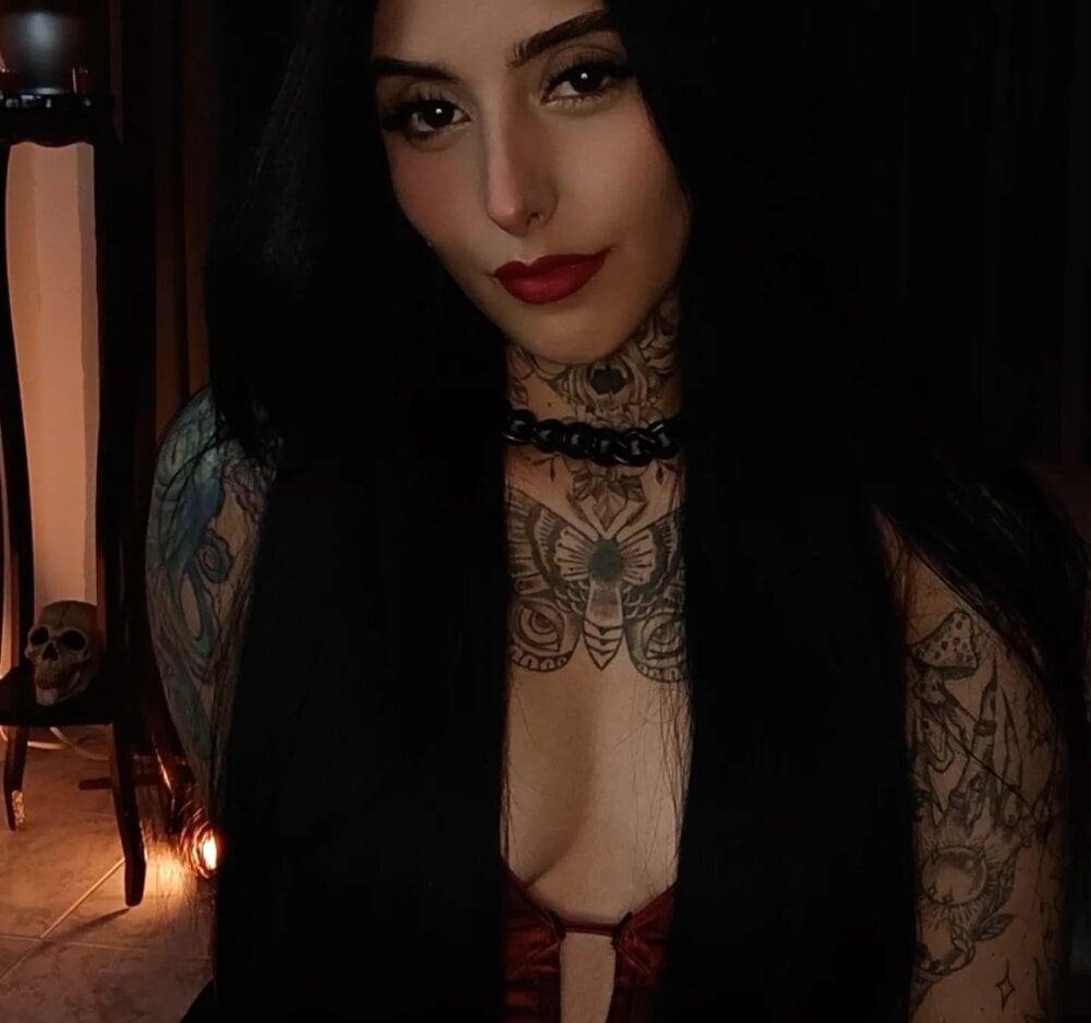 nasty_aliice1