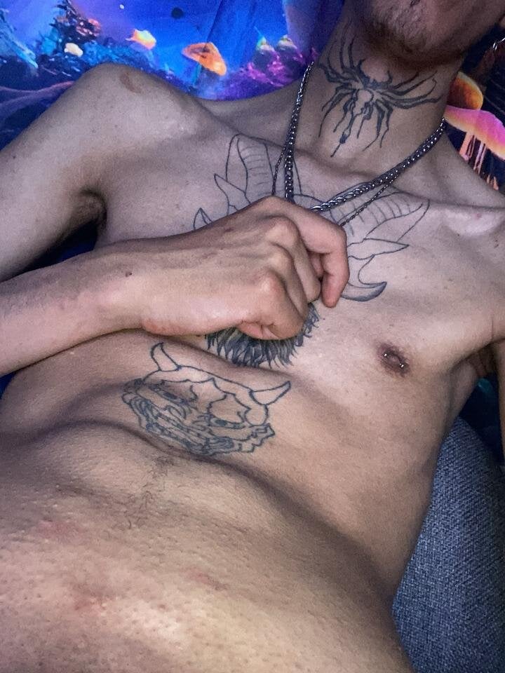 skinny_boy_saint