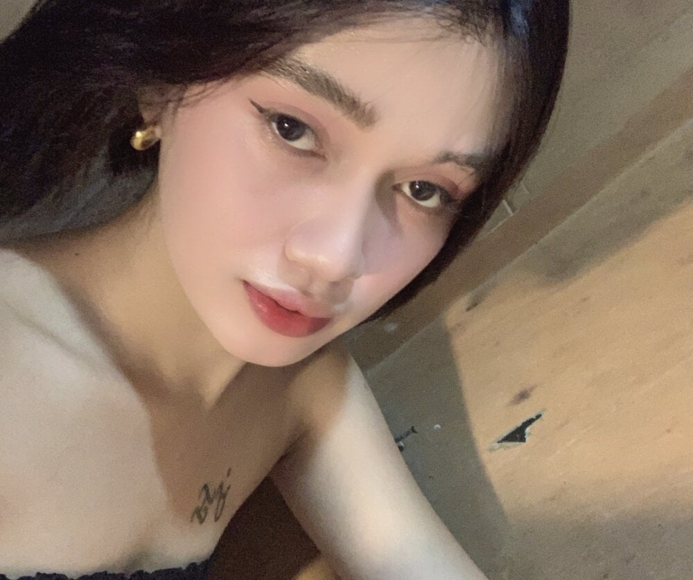 urgirl_mikah