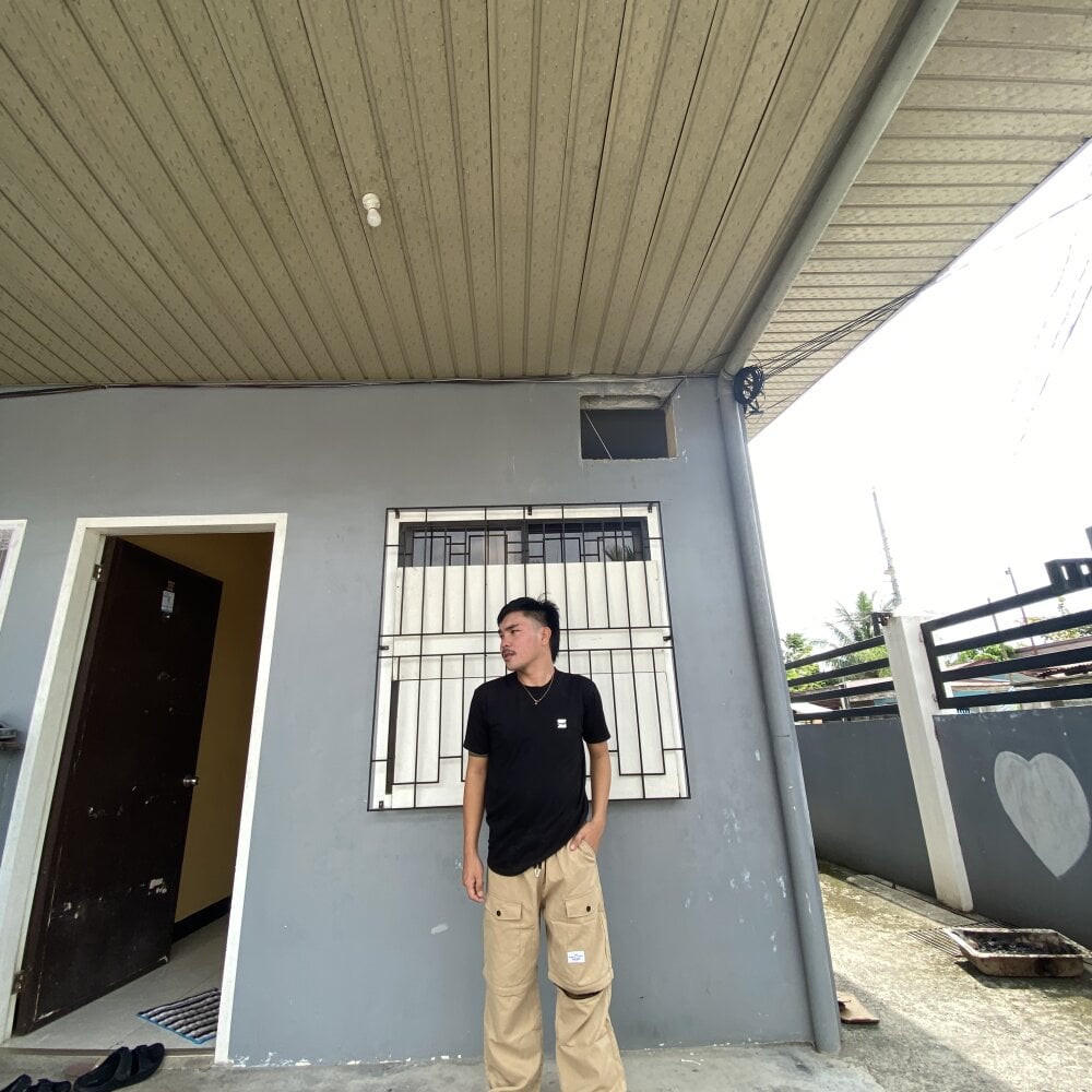 urguy_carlxx