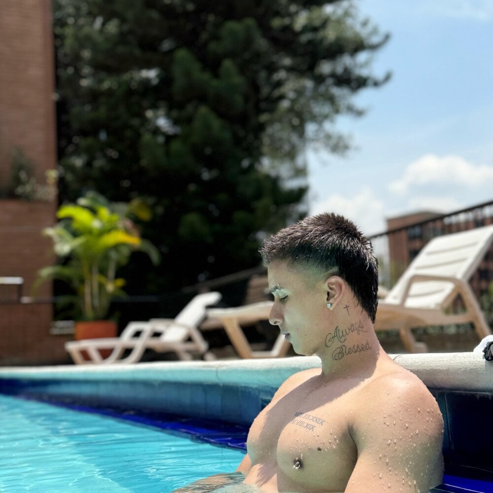 valentinosex1