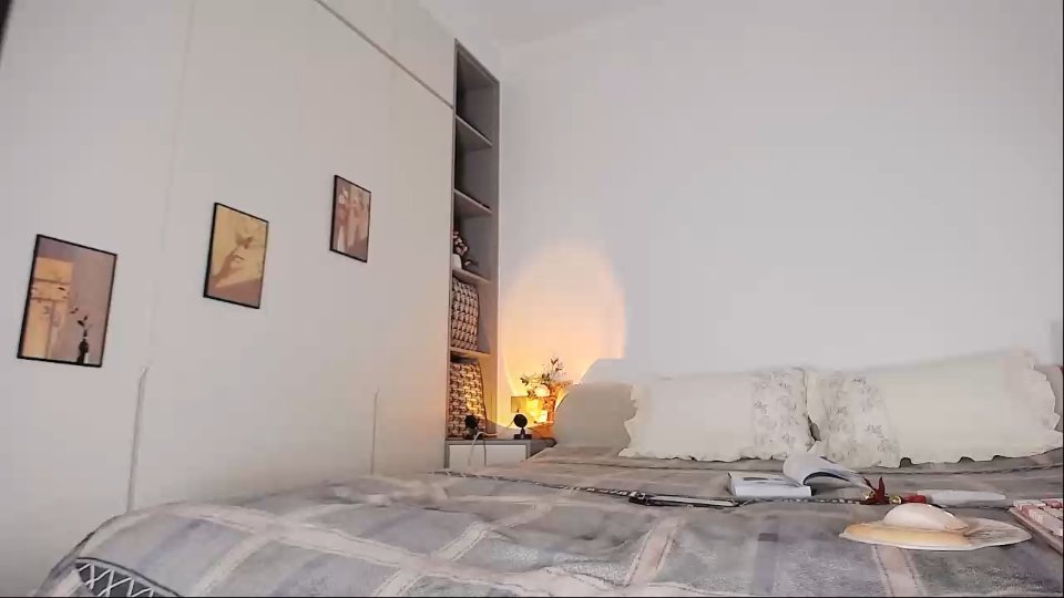 jiabaobei live cam screenshot female from China on SexOnline.top – Live Cams, Videos, GIFs & Chat — screenshot #1